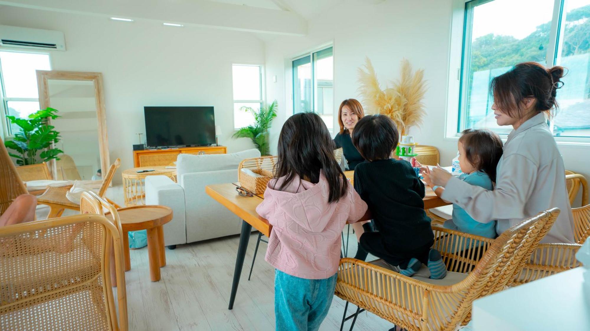 サウナ導入 海を見ながらバーベキュー可能 リゾートインテリアの一軒家 Isumi エクステリア 写真